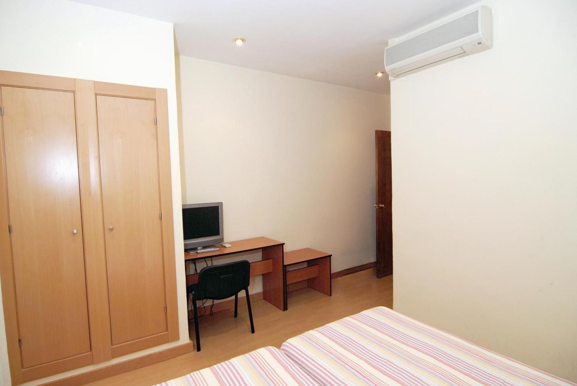 Hostal Cataluna Сарагоса Екстер'єр фото