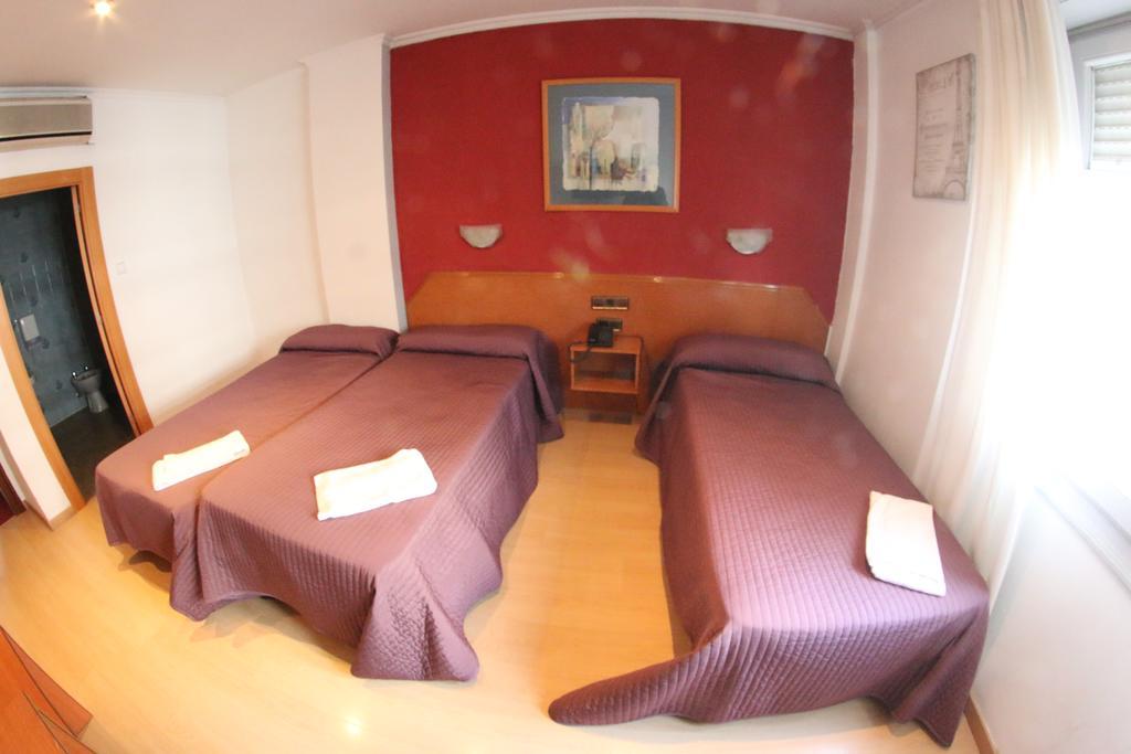 Hostal Cataluna Сарагоса Екстер'єр фото